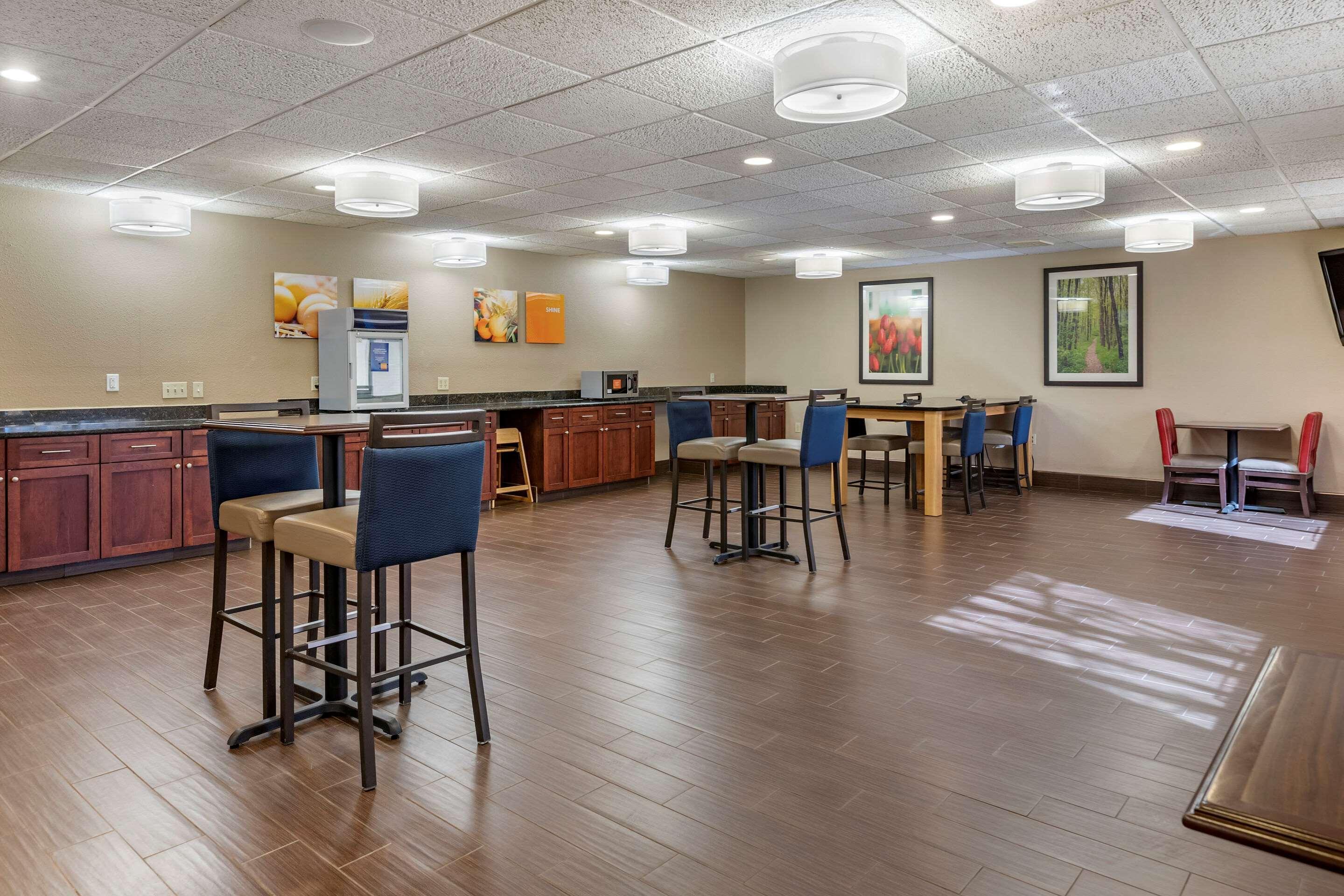 Comfort Inn & Suites Paw Paw Exteriér fotografie