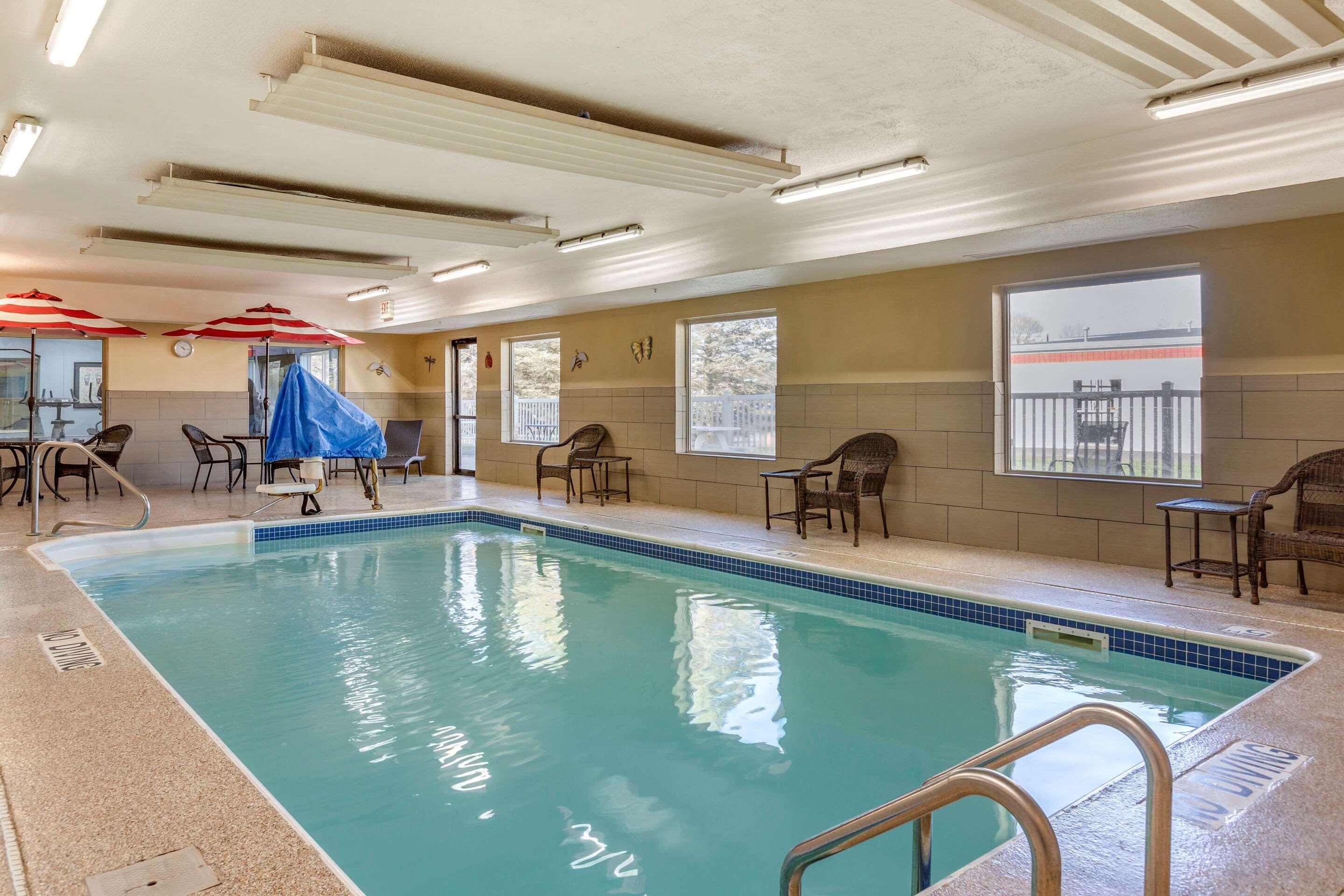 Comfort Inn & Suites Paw Paw Exteriér fotografie